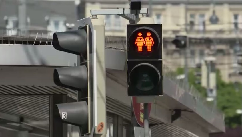 Homosexuelle Ampelmännchen in Wien werben für mehr Toleranz
